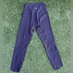 Lululemon High Waisted Scallop bottom Cropped leggings Black Size 4